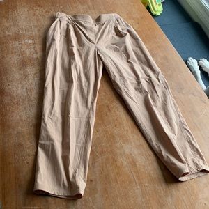 Lululemon beige casual dress pants / trouser